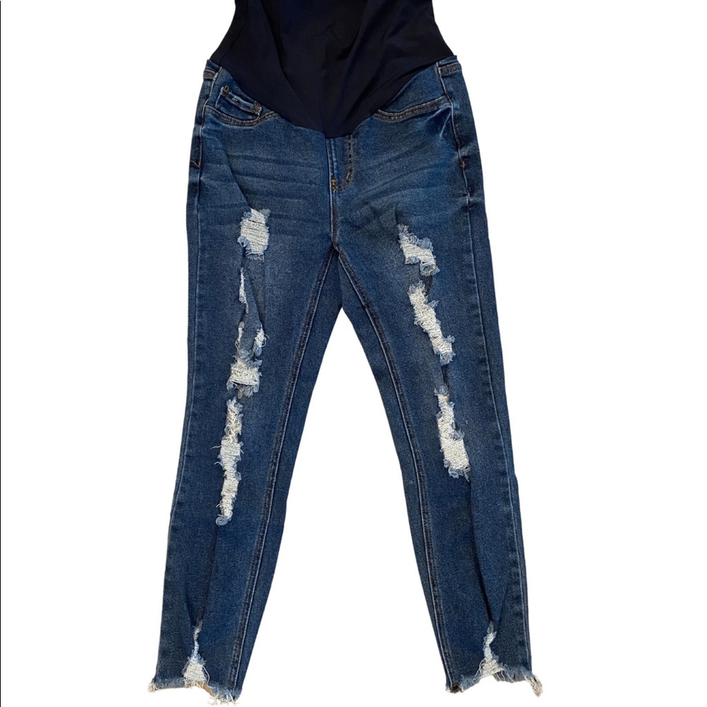 Maternity trendy jeans